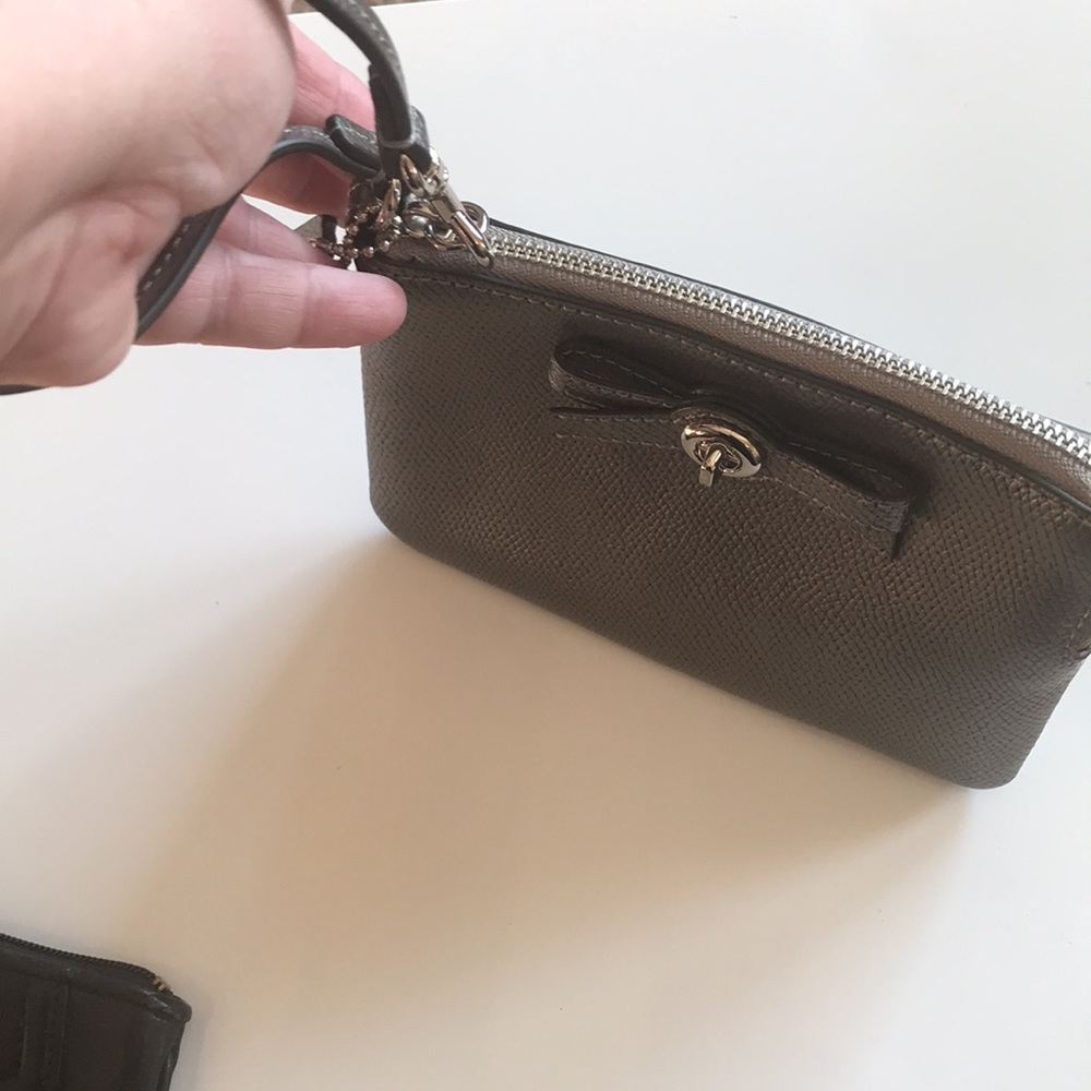 Coach Wristlet - Picture 5 of 7